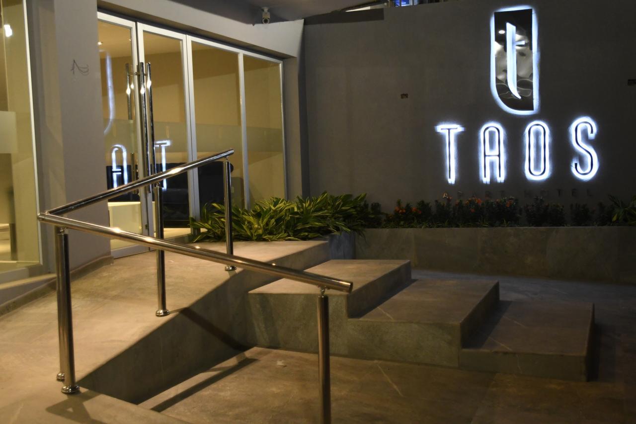 Taos Apart Hotel Santa Cruz de La Sierra Zewnętrze zdjęcie